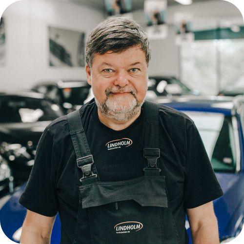 Profilbillede af pladsmand Peter Gjørup hos Lindholm Biler